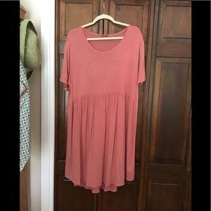 Jodifl Short sleeve flowy pink dress Size 1X